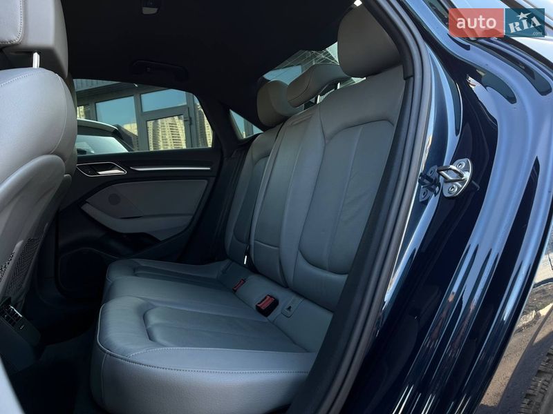 Седан Audi A3 2017 в Киеве фото 10 Седан Audi A3 2017 в Киеве