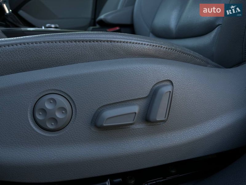 Седан Audi A3 2017 в Киеве фото 17 Седан Audi A3 2017 в Киеве