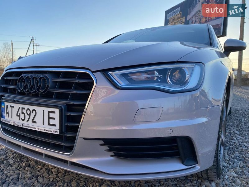 Седан Audi A3 2014 в Ивано-Франковске