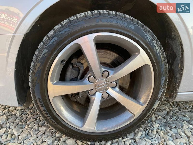 Седан Audi A3 2014 в Ивано-Франковске