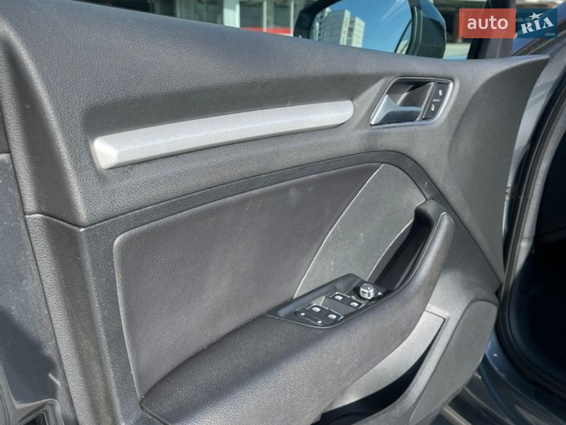 Седан Audi A3 2016 в Києві фото 16 Седан Audi A3 2016 в Києві
