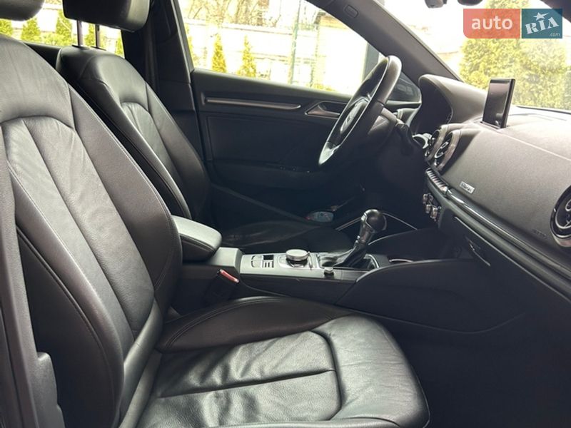 Хетчбек Audi A3 2017 в Києві фото 22 Хетчбек Audi A3 2017 в Києві