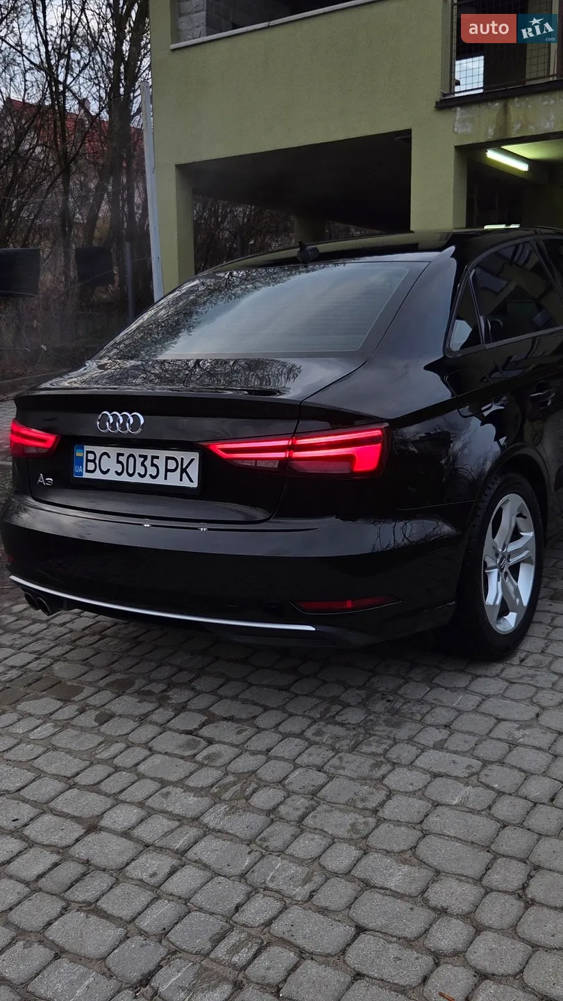 Audi A3 2016 VIN WAUAUGFF3H1027550 фото оголошення 8 з 28