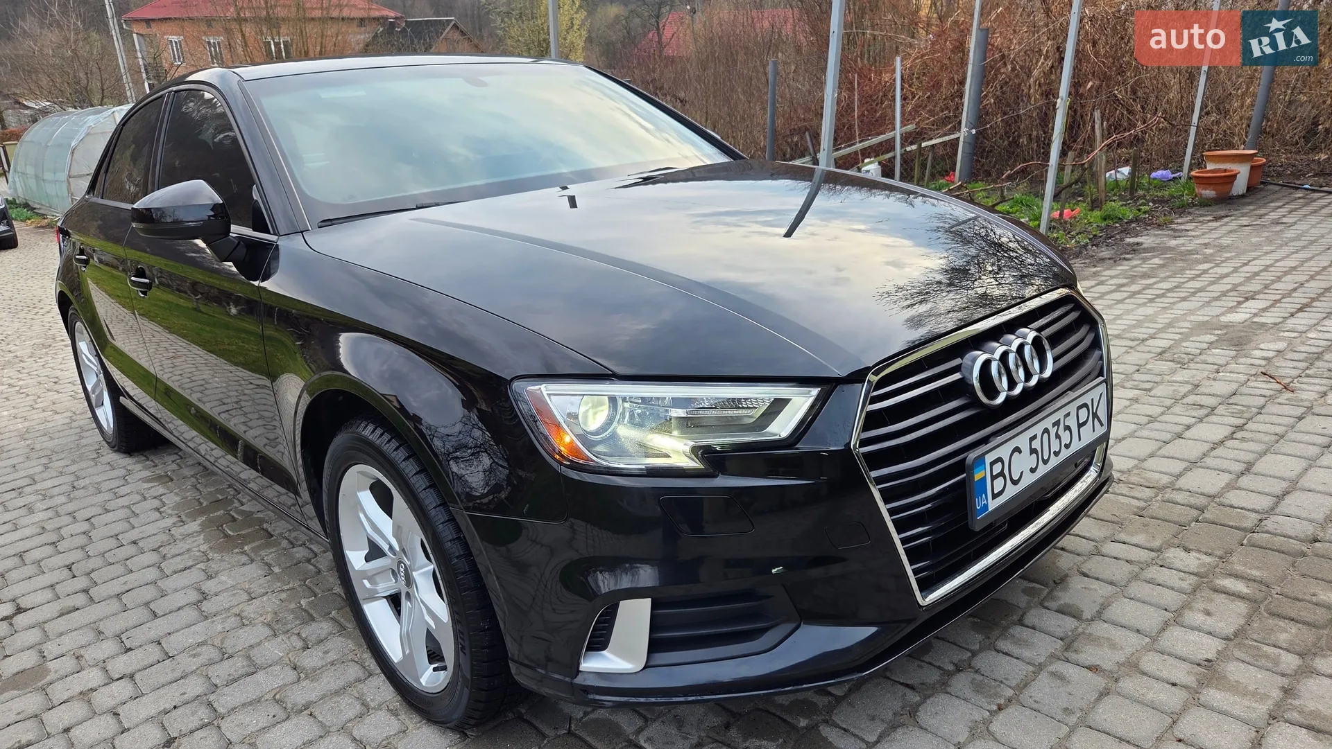 Audi A3 2016 VIN WAUAUGFF3H1027550 фото оголошення 2 з 28