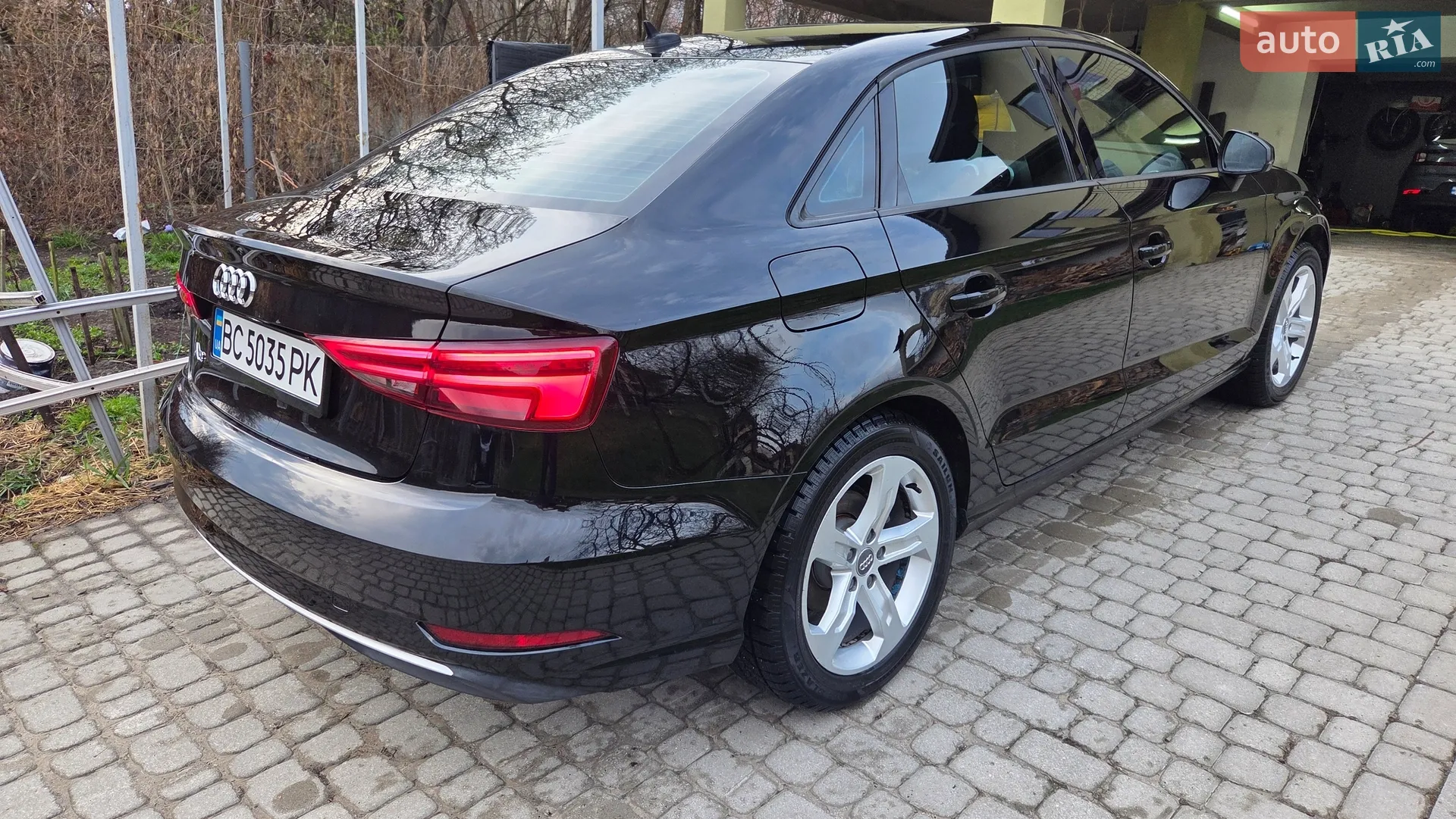 Audi A3 2016 VIN WAUAUGFF3H1027550 фото оголошення 10 з 28