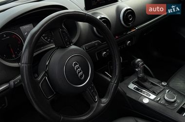 Седан Audi A3 2016 в Хусте