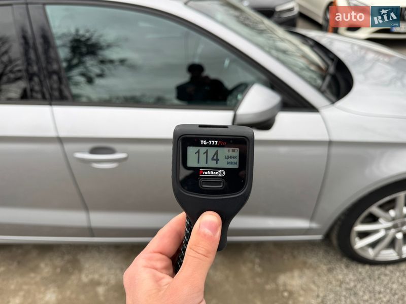 Седан Audi A3 2015 в Умани