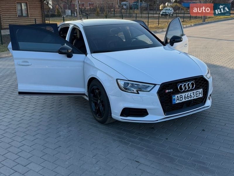 Седан Audi A3 2016 в Бершади
