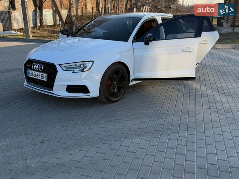Седан Audi A3 2016 в Бершади