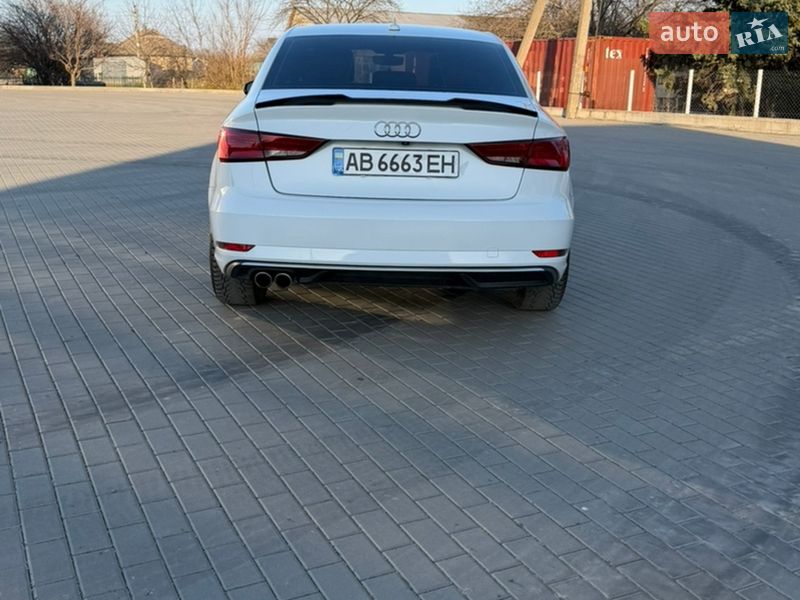 Седан Audi A3 2016 в Бершади