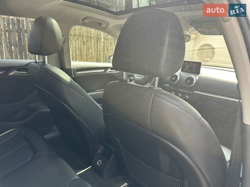 Хэтчбек Audi A3 2015 в Киеве