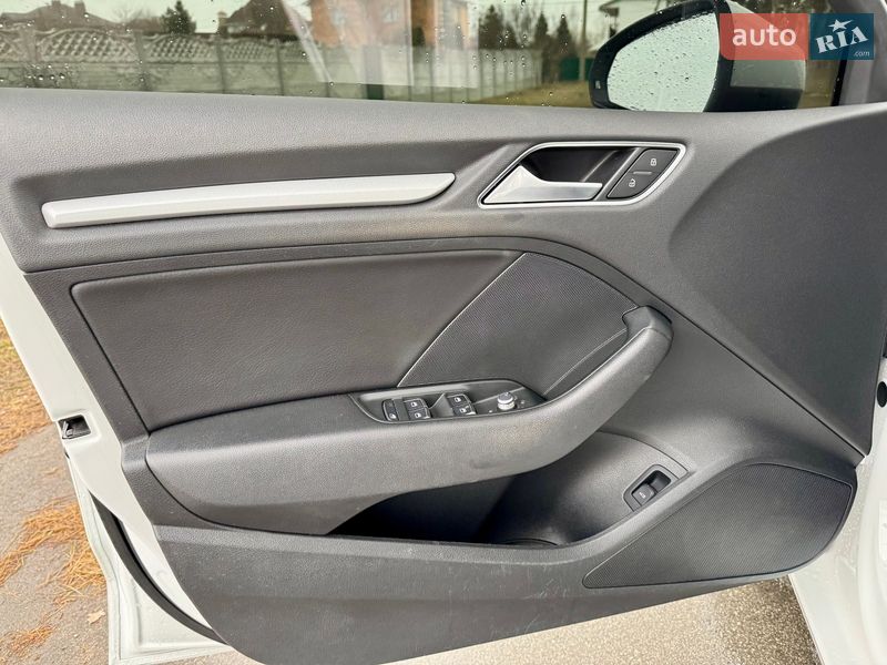 Седан Audi A3 2016 в Киеве фото 10 Седан Audi A3 2016 в Киеве
