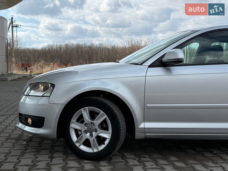 Хэтчбек Audi A3 2008 в Красилове