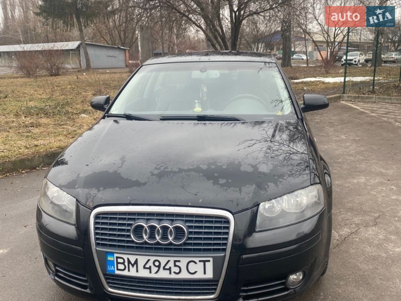 Хэтчбек Audi A3 2004 в Конотопе