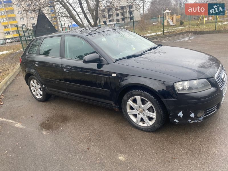 Хэтчбек Audi A3 2004 в Конотопе