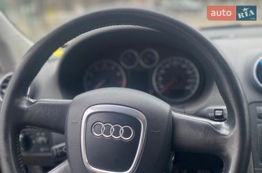 Хэтчбек Audi A3 2004 в Конотопе