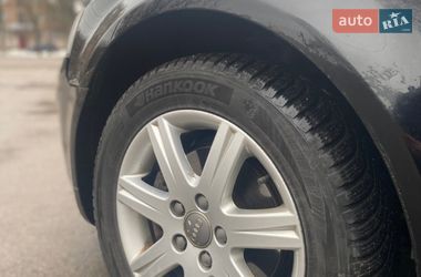 Хэтчбек Audi A3 2004 в Конотопе