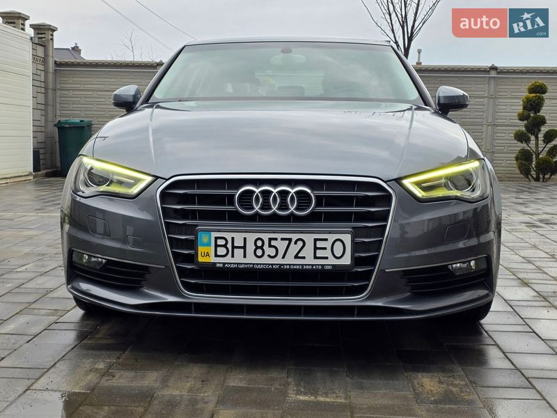 Седан Audi A3 2013 в Одессе