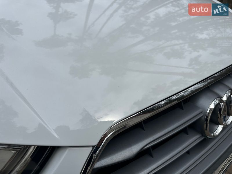 Седан Audi A3 2013 в Киеве
