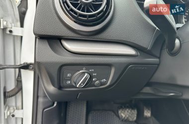 Седан Audi A3 2013 в Киеве