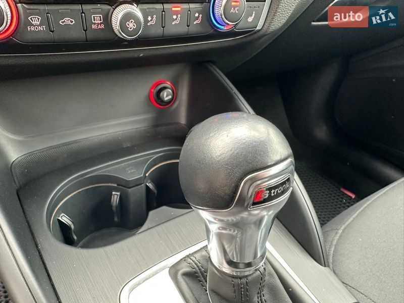 Седан Audi A3 2013 в Киеве