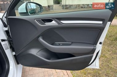 Седан Audi A3 2013 в Киеве