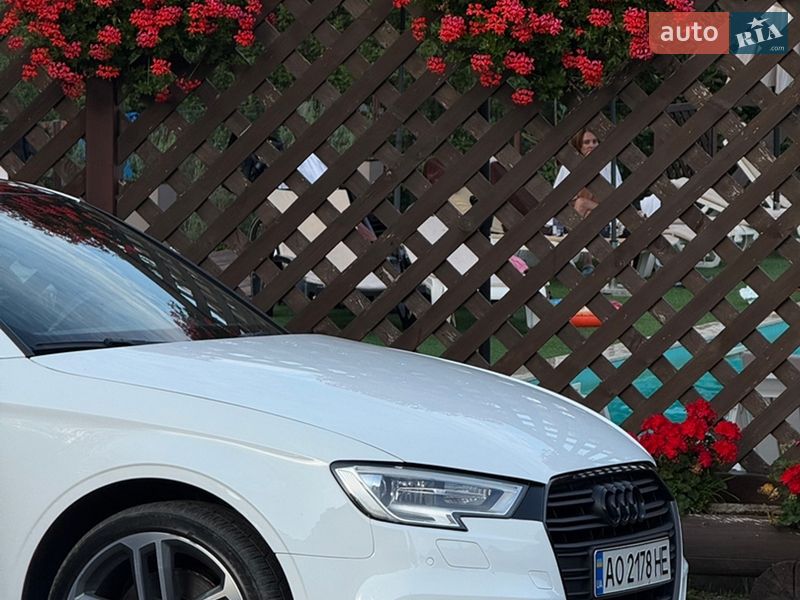 Седан Audi A3 2017 в Ужгороді фото 25 Седан Audi A3 2017 в Ужгороді