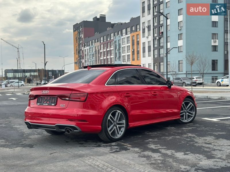 Седан Audi A3 2017 в Рівному