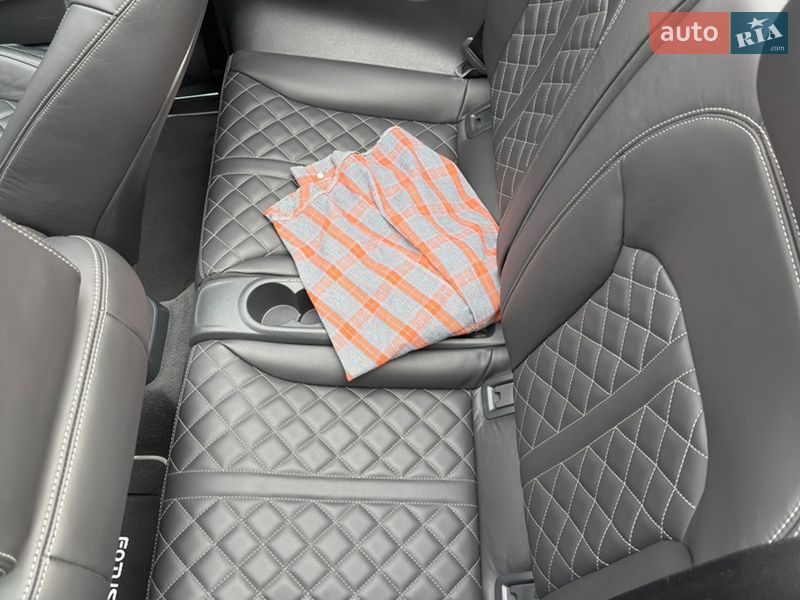 Кабриолет Audi A3 2016 в Киеве фото 20 Кабриолет Audi A3 2016 в Киеве