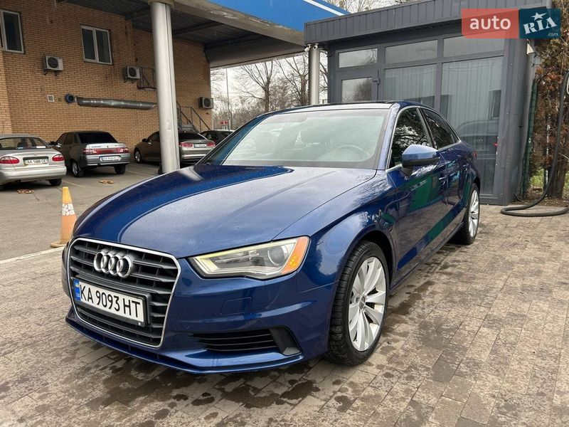 Седан Audi A3 2014 в Киеве