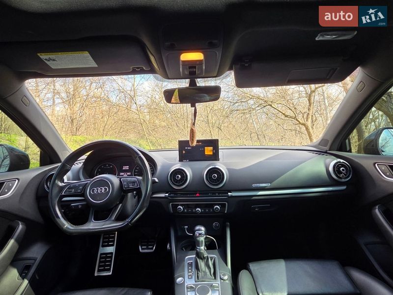 Седан Audi A3 2017 в Запорожье
