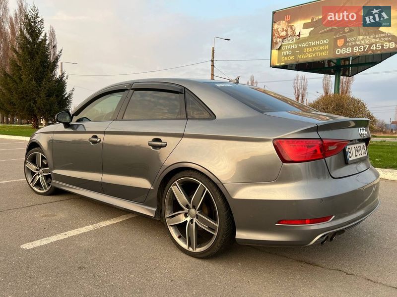 Седан Audi A3 2015 в Кременчуге