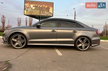 Седан Audi A3 2015 в Кременчуге