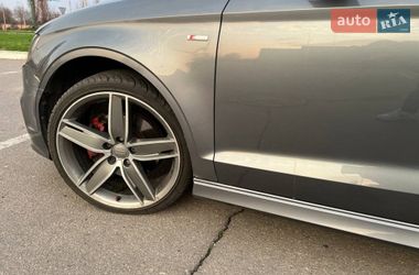 Седан Audi A3 2015 в Кременчуге