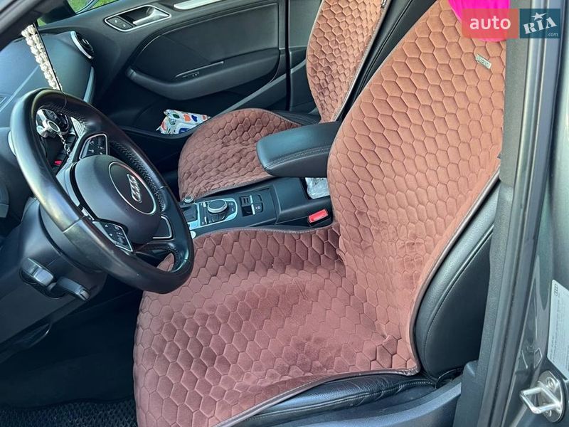 Седан Audi A3 2015 в Кременчуге