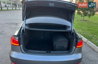Седан Audi A3 2015 в Кременчуге