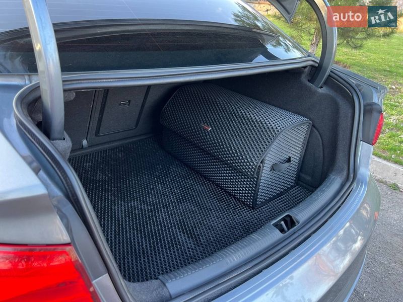 Седан Audi A3 2015 в Кременчуге