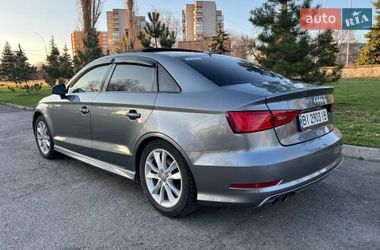 Седан Audi A3 2015 в Кременчуге
