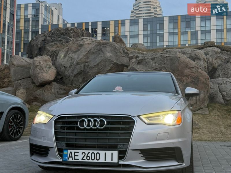 Седан Audi A3 2015 в Дніпрі фото 28 Седан Audi A3 2015 в Дніпрі