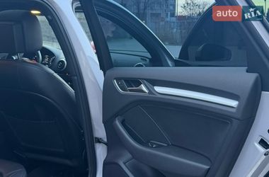 Седан Audi A3 2015 в Днепре