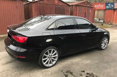 Седан Audi A3 2015 в Киеве