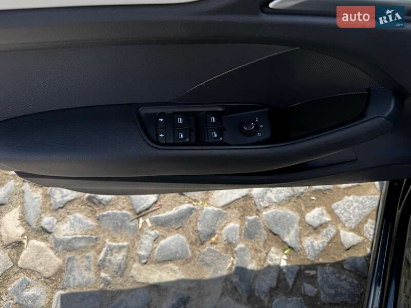 Хетчбек Audi A3 2016 в Луцьку фото 14 Хетчбек Audi A3 2016 в Луцьку
