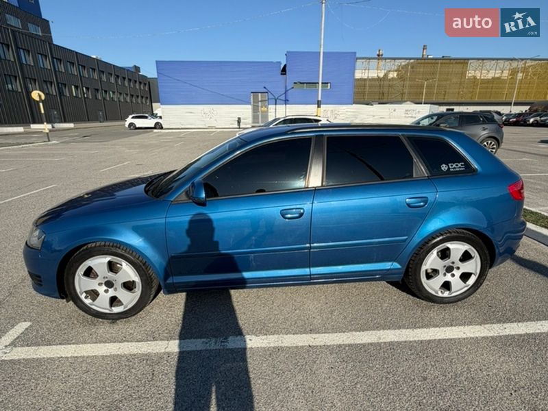 Хэтчбек Audi A3 2008 в Киеве
