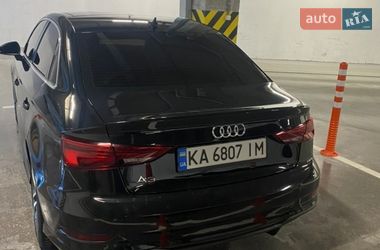 Седан Audi A3 2017 в Киеве