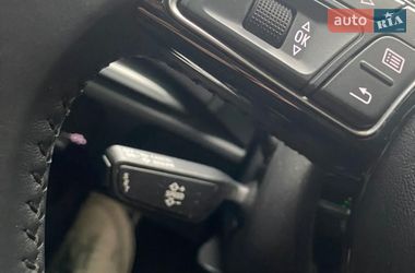 Седан Audi A3 2017 в Киеве