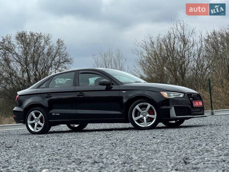 Седан Audi A3 2016 в Дрогобичі