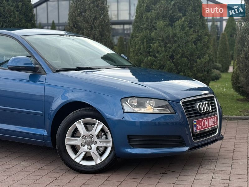 Хетчбек Audi A3 2009 в Стрию
