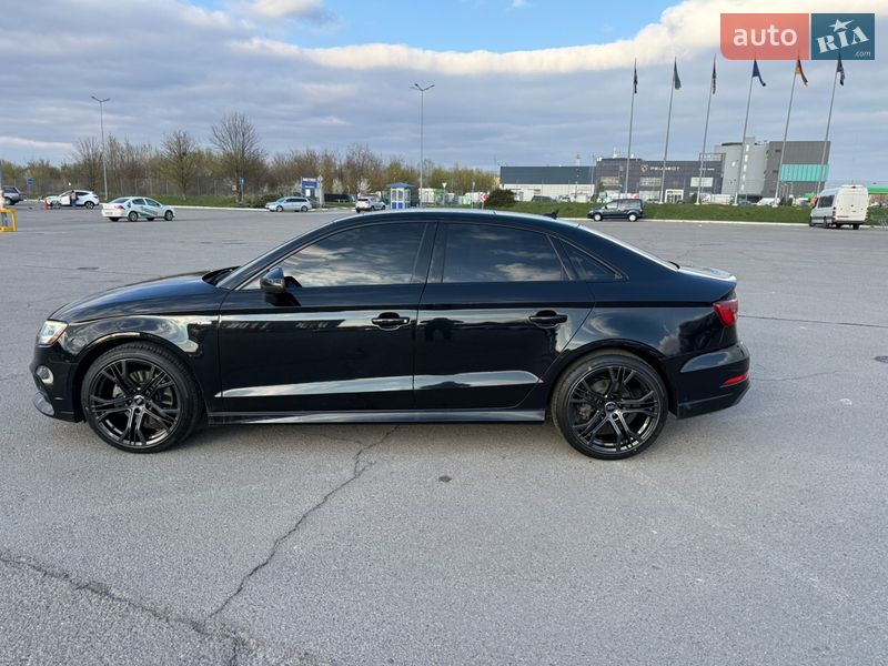 Седан Audi A3 2016 в Львові