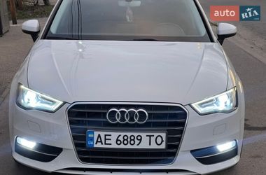 Хэтчбек Audi A3 2016 в Днепре