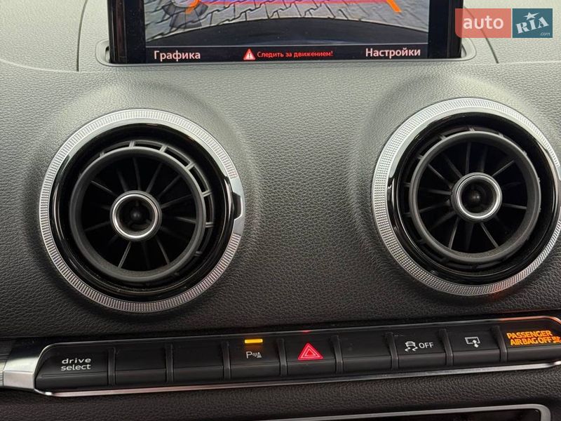 Кабриолет Audi A3 2014 в Бучаче